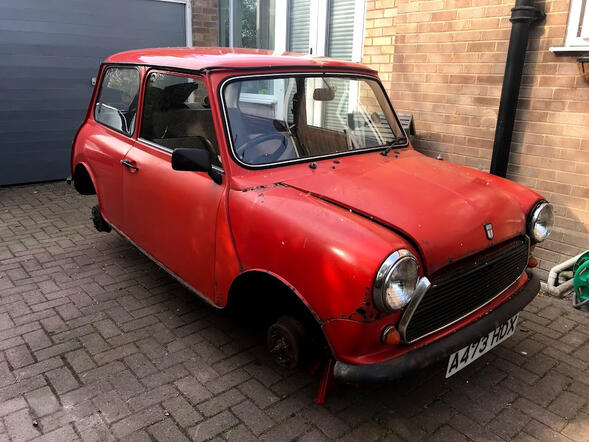 Looking sorry for itself whilst the wheels were having new tyres fitted.